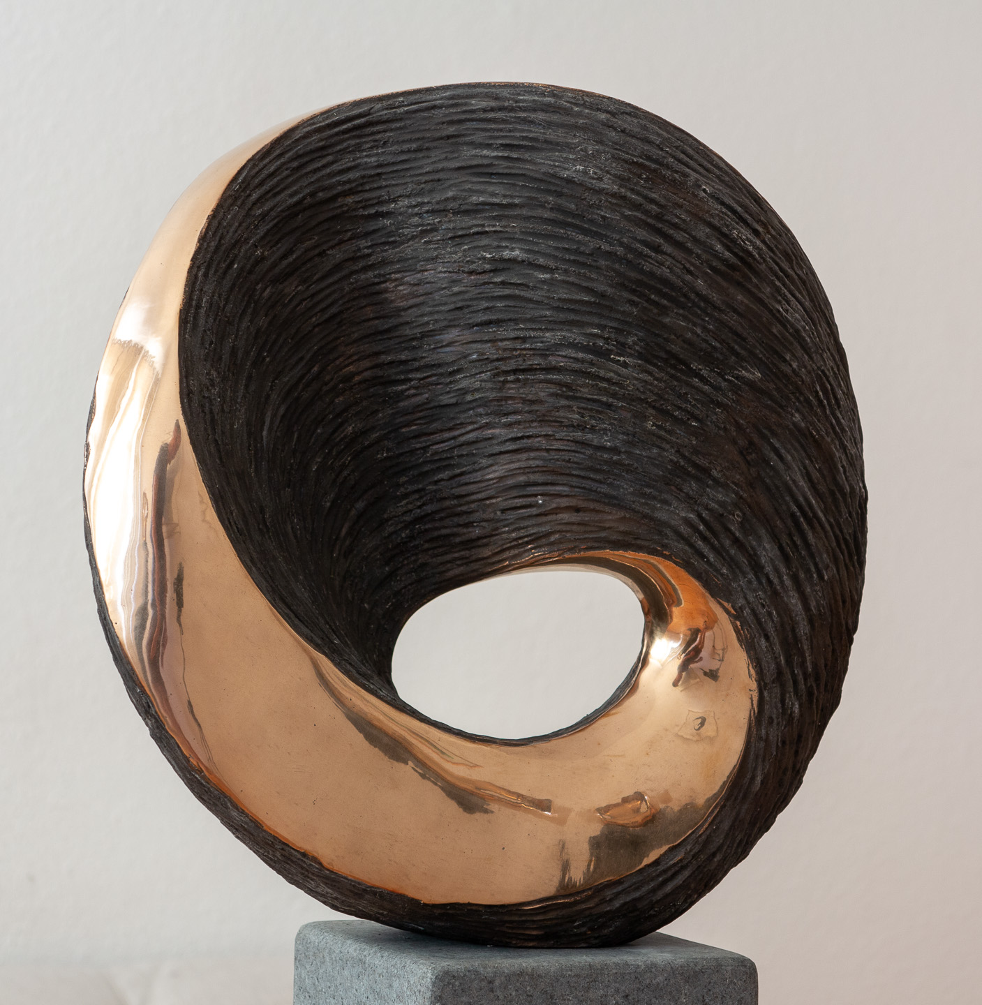 ROLOO Bronze Skulptur